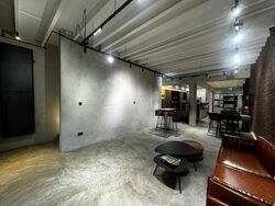 Serangoon Road (D12), Retail #558871501